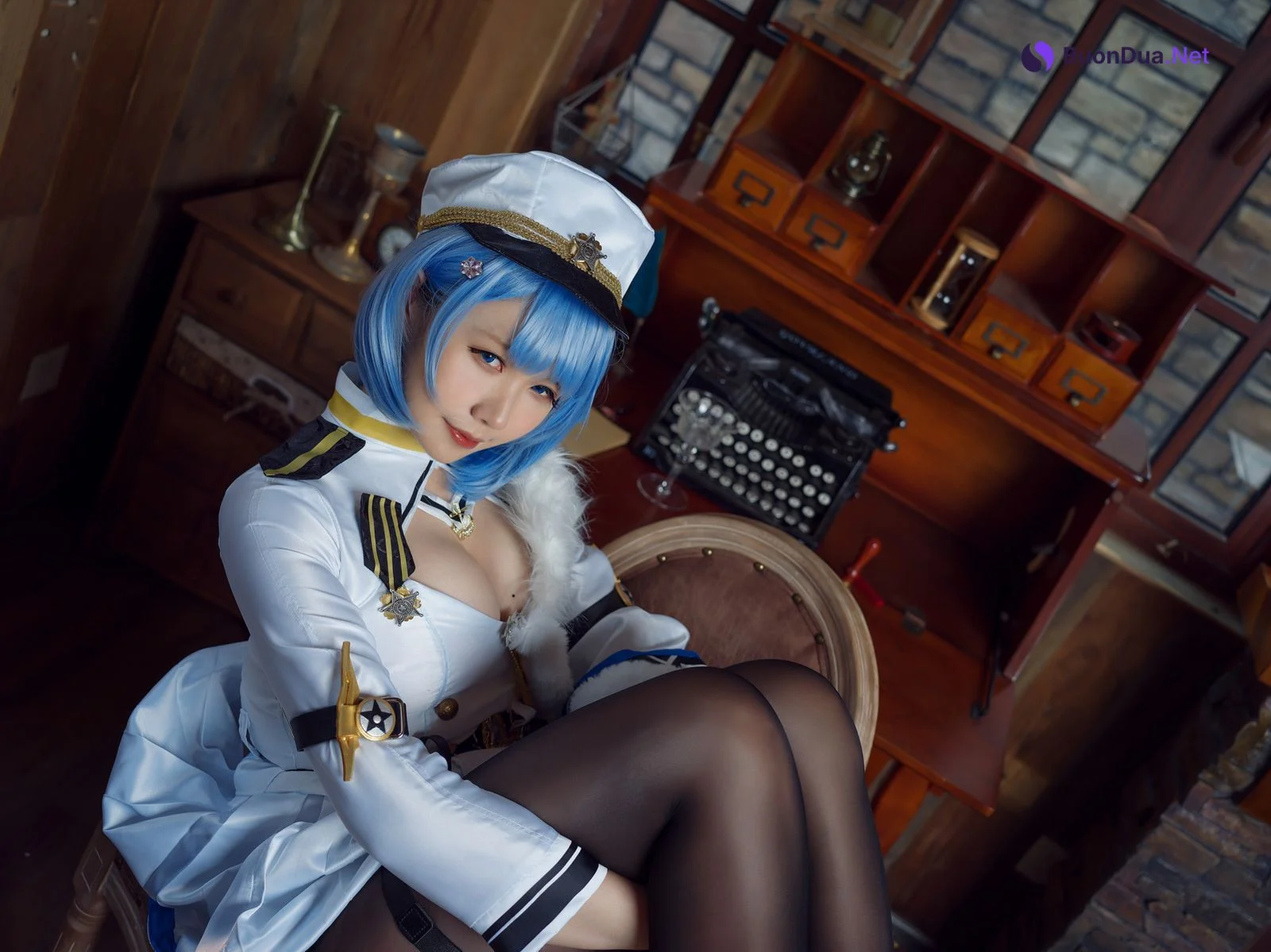 Cosplay 麻花麻花酱 恰巴耶夫 - Photo 13