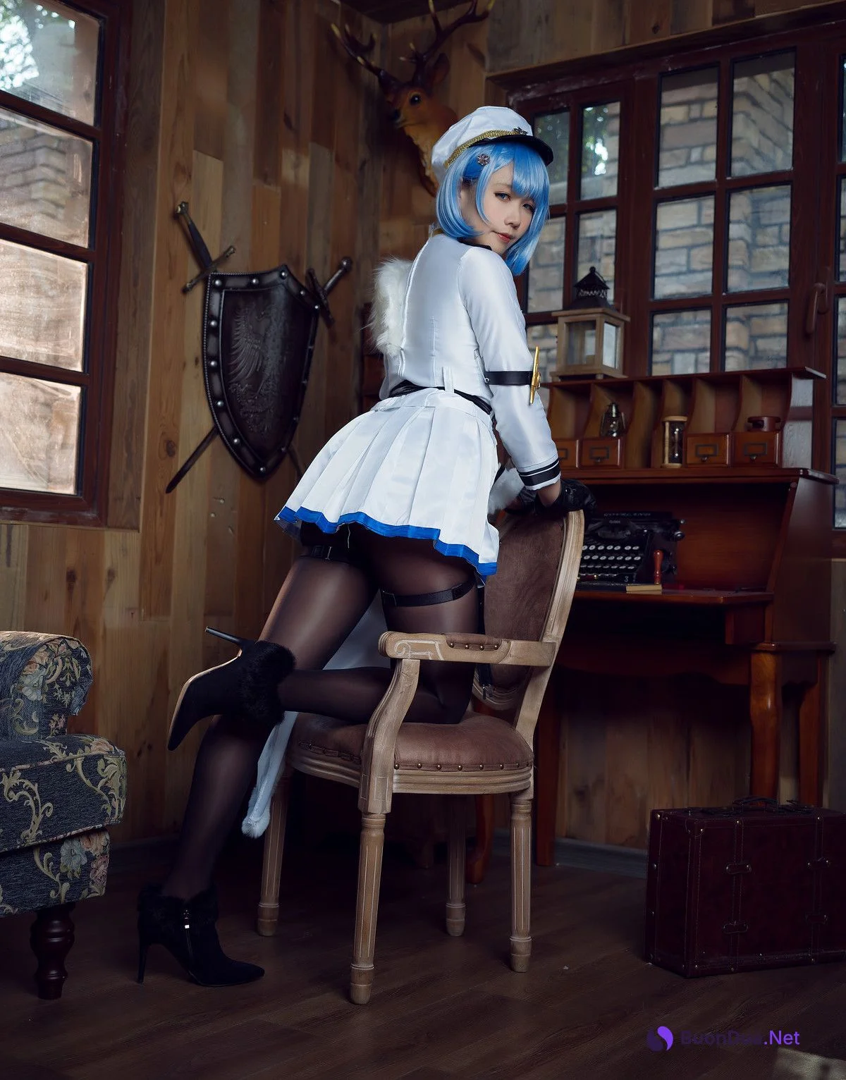 Cosplay 麻花麻花酱 恰巴耶夫 - Photo 9