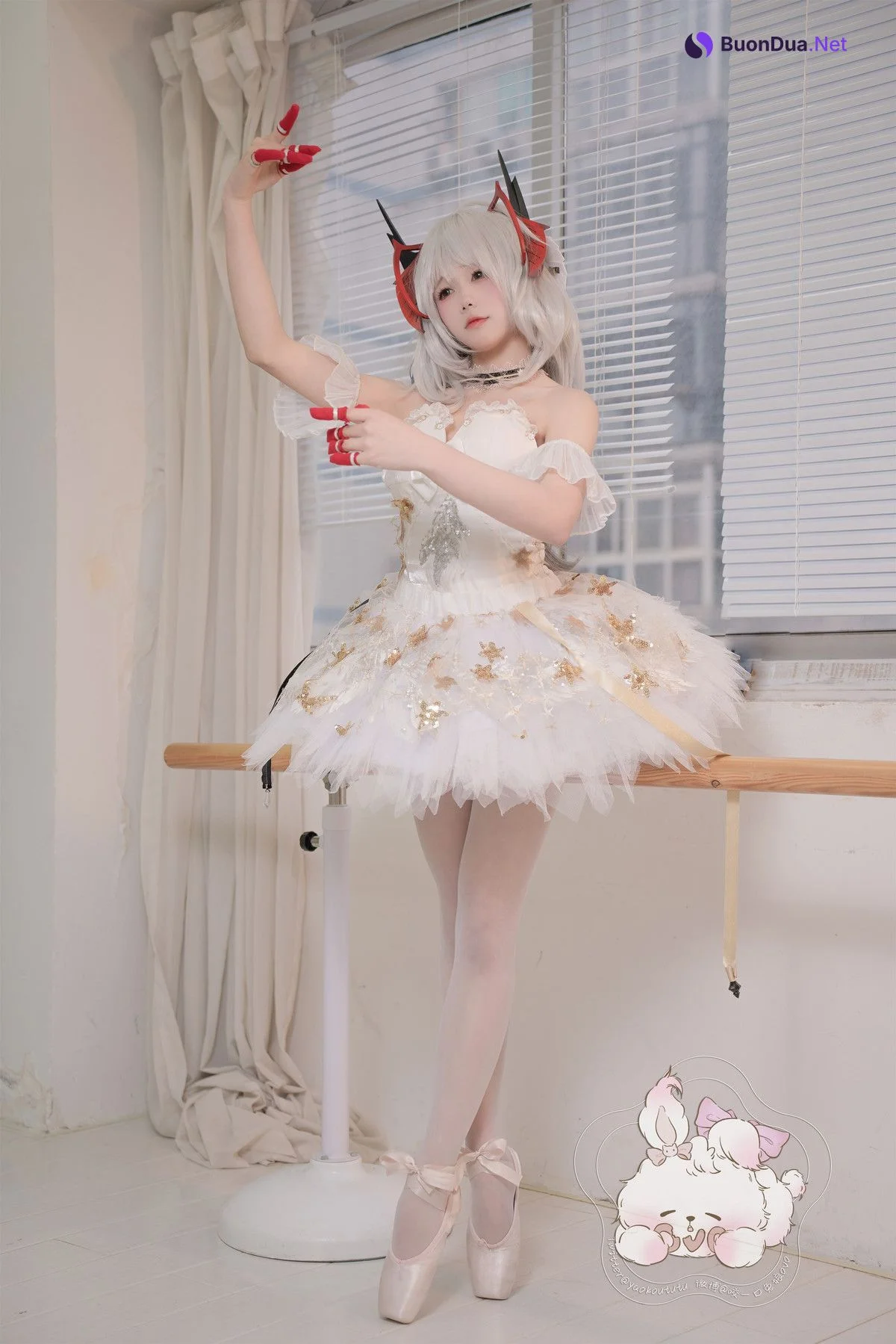 Cosplay 咬一口兔娘 天鹅之舞 - Photo 4