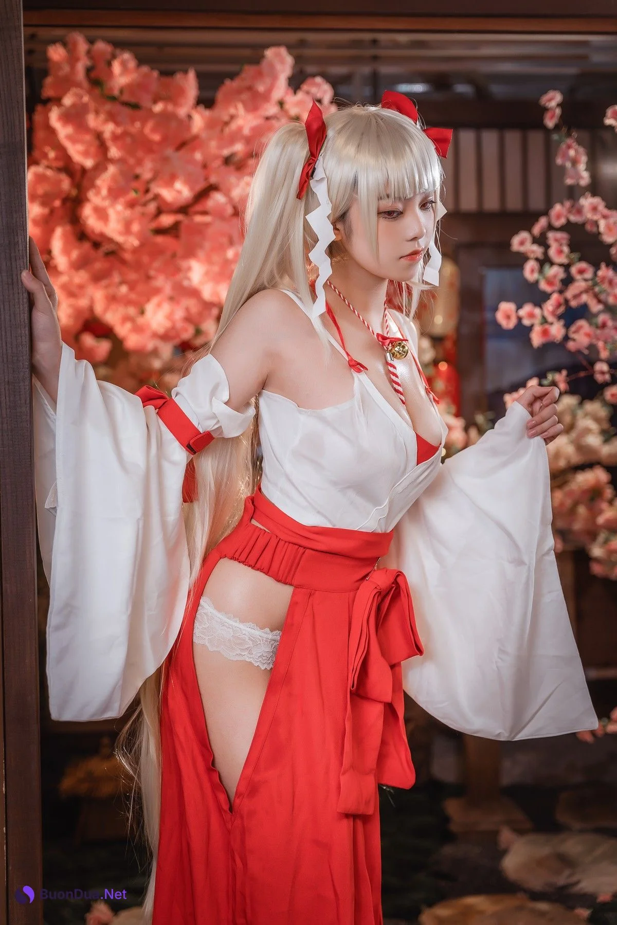 蜜汁猫裘 Cosplay 可畏巫女 - Photo 8