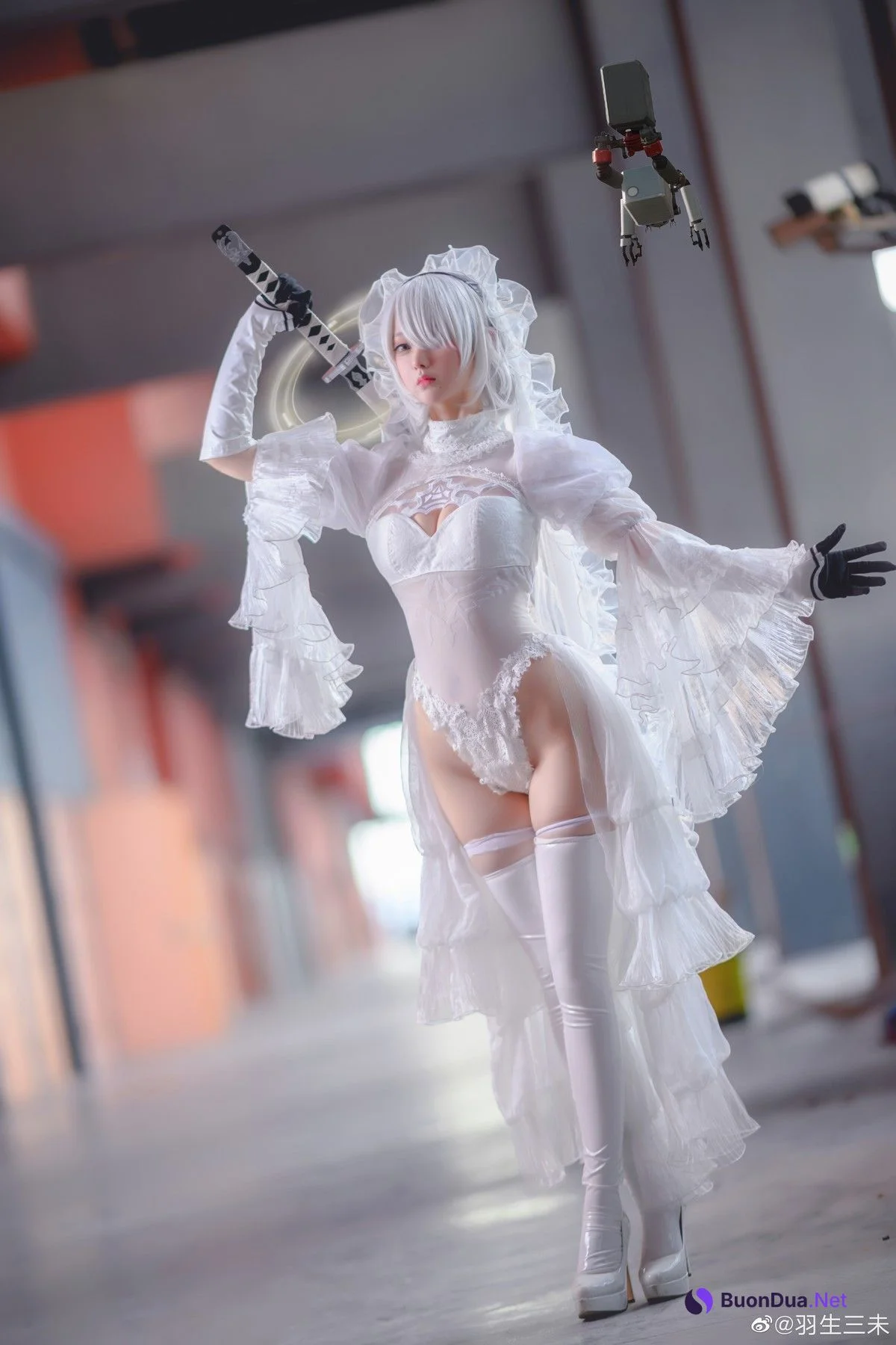 羽生三未 Cosplay 2B同人花嫁 - Photo 4