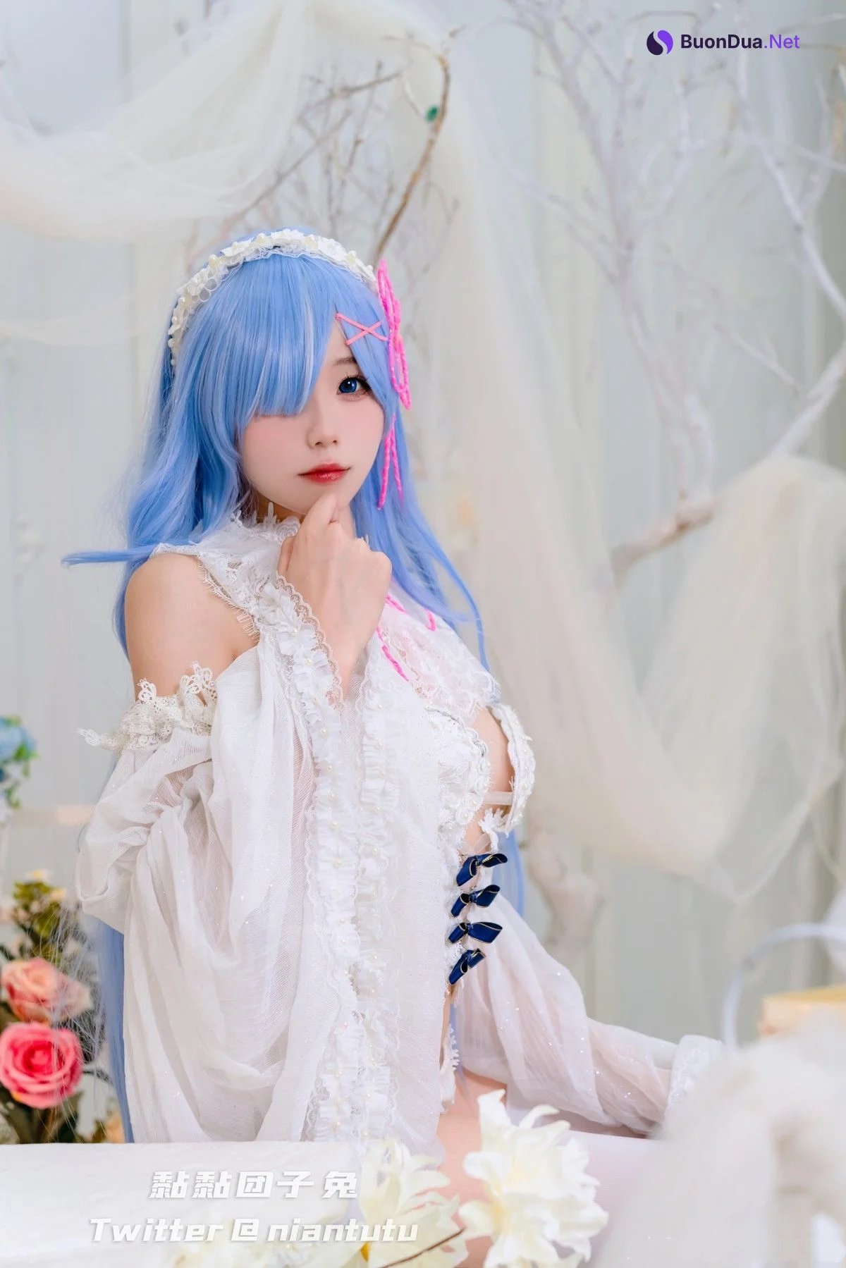 Cosplay 黏黏团子兔 长发蕾姆 - Photo 12