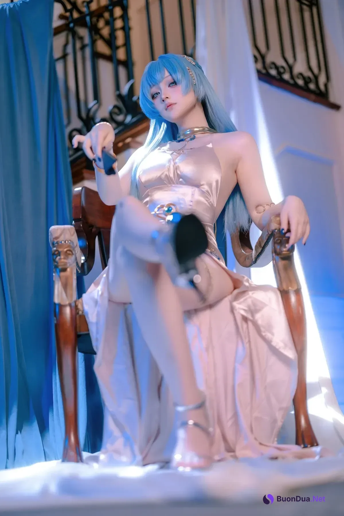 Cosplay 屿鱼 – 胜利女神 妮姬 海伦 礼服 - Photo 14