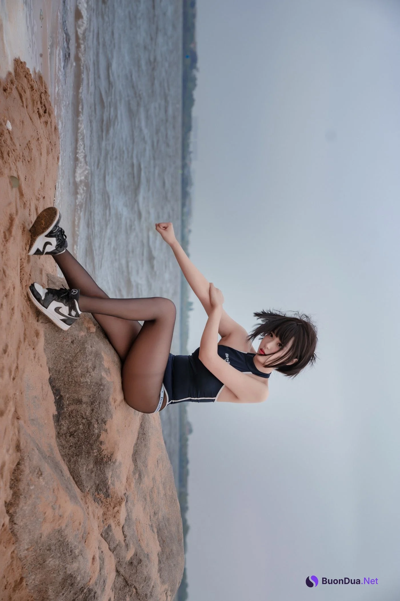 Cosplay 轩萧学姐 沙滩竞泳 - Photo 3