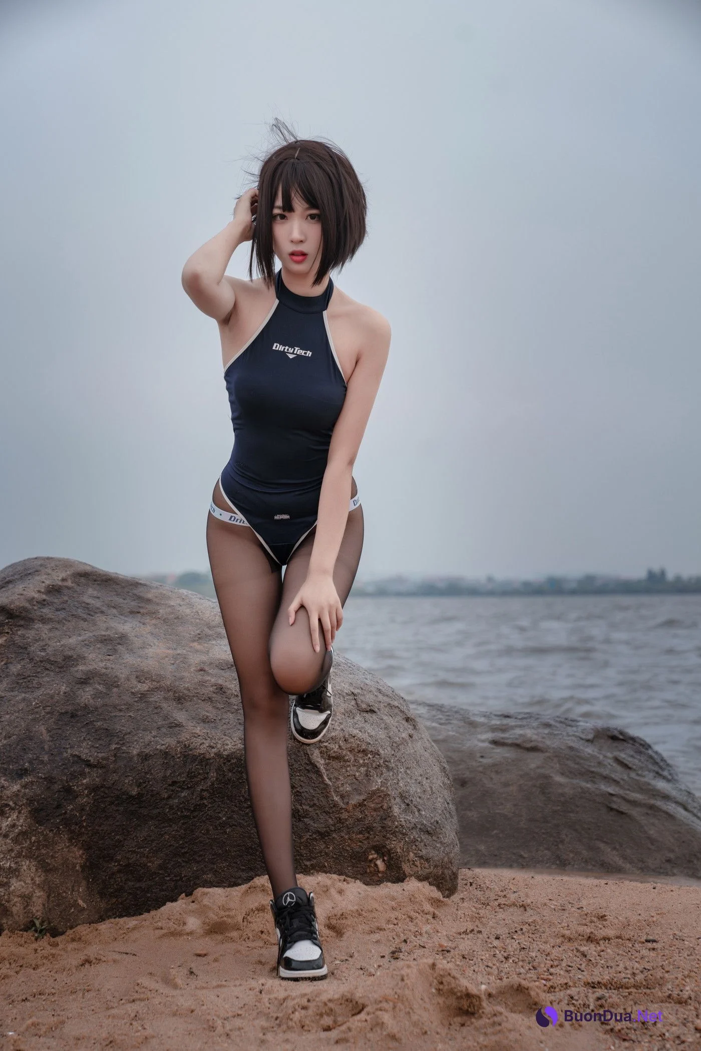 Cosplay 轩萧学姐 沙滩竞泳 - Photo 5