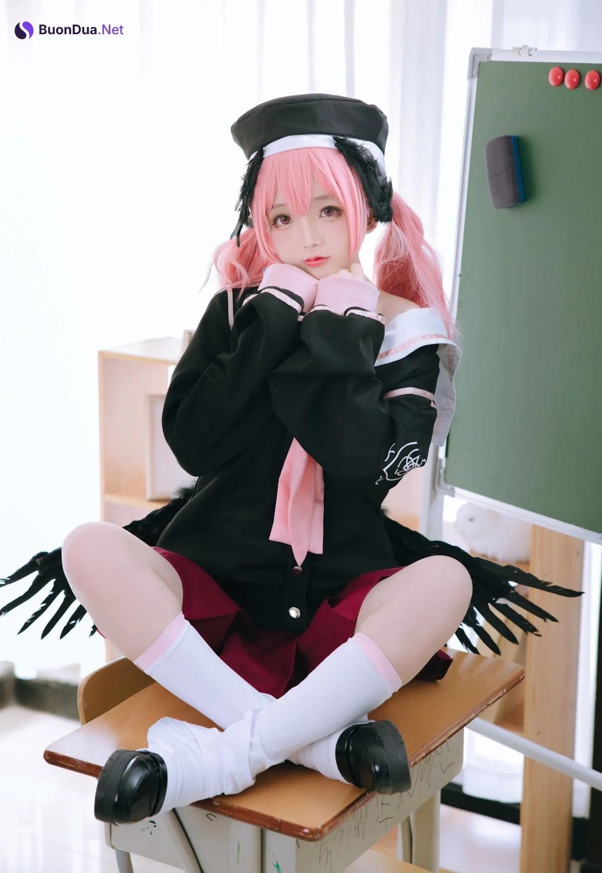 日奈娇 Cosplay 下江小春 - Photo 8