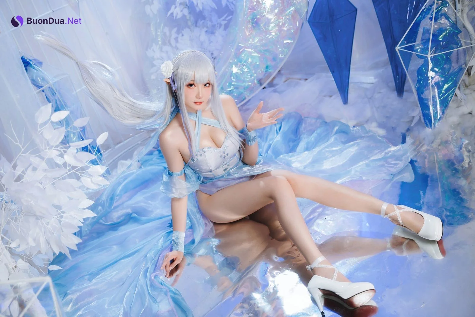 Cosplay 瓜希酱 爱蜜莉雅 水晶礼服 - Photo 12