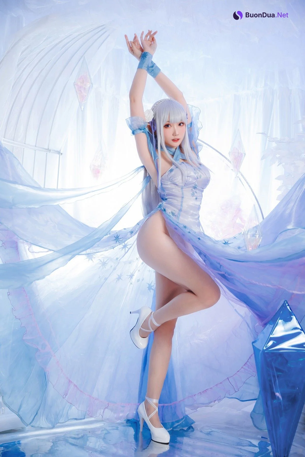 Cosplay 瓜希酱 爱蜜莉雅 水晶礼服 - Photo 3
