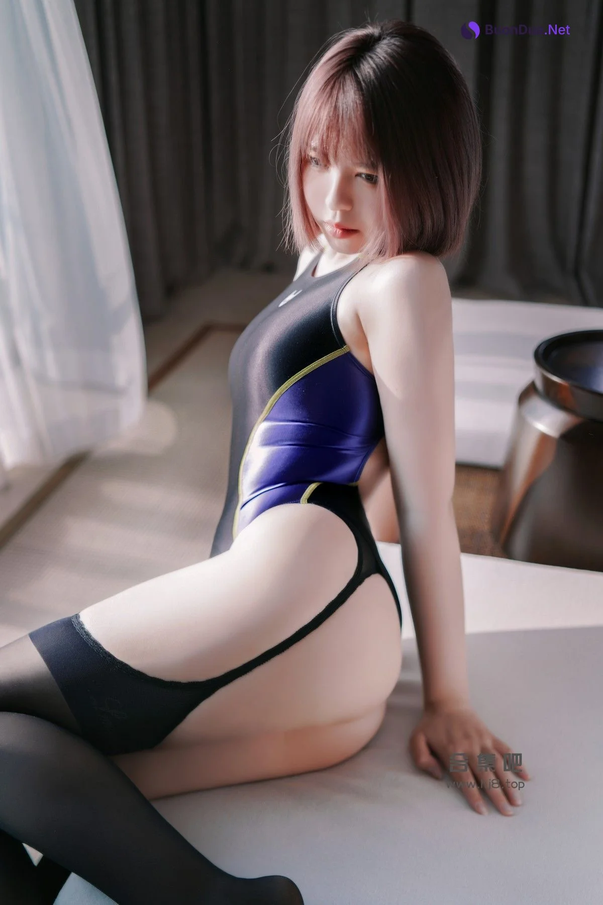 Cosplay 半半子 競泳水着を着た彼女 - Photo 4
