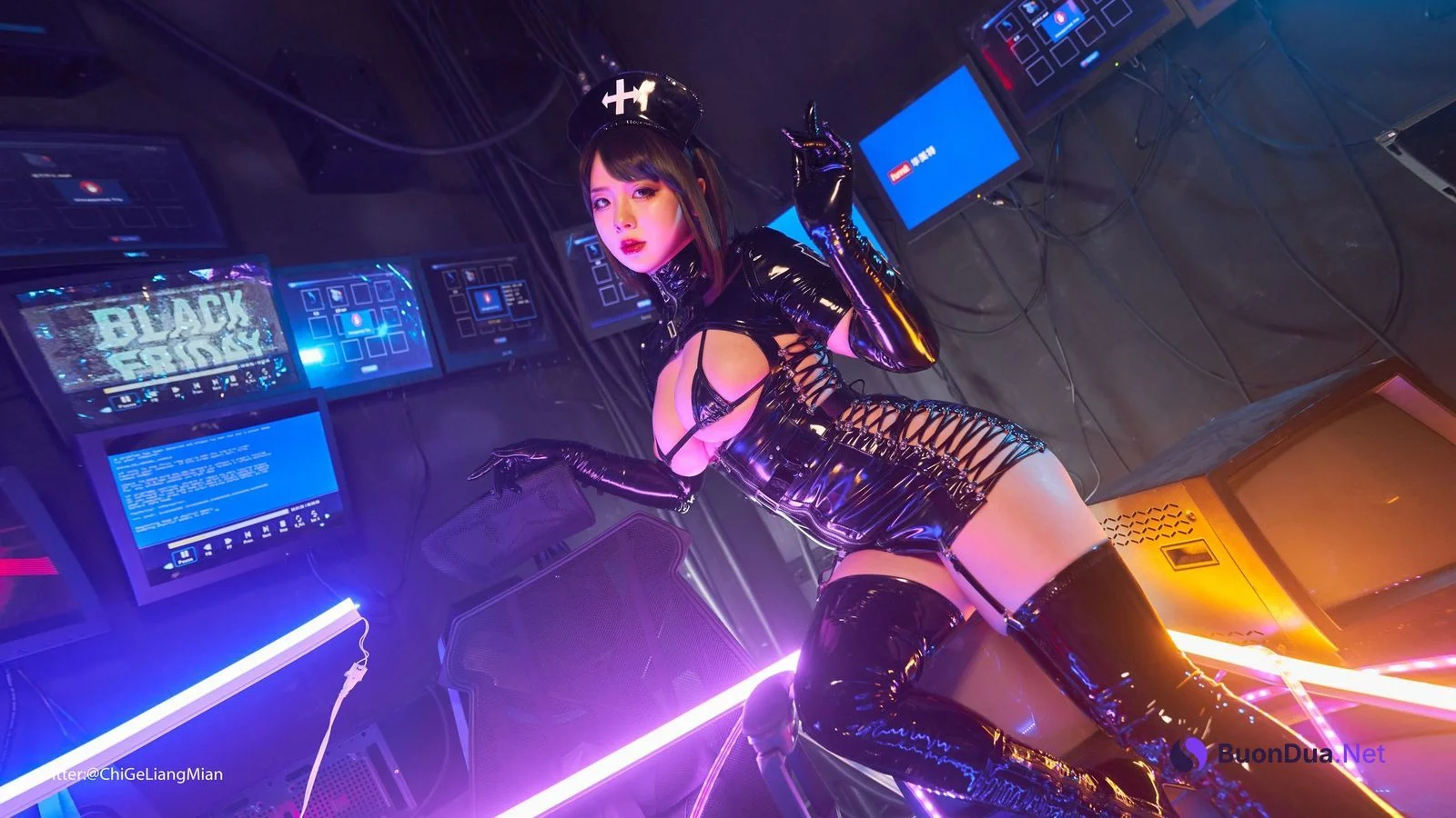 Cosplay 皮皮奶可可爱了啦 黑暗护士 - Photo 18