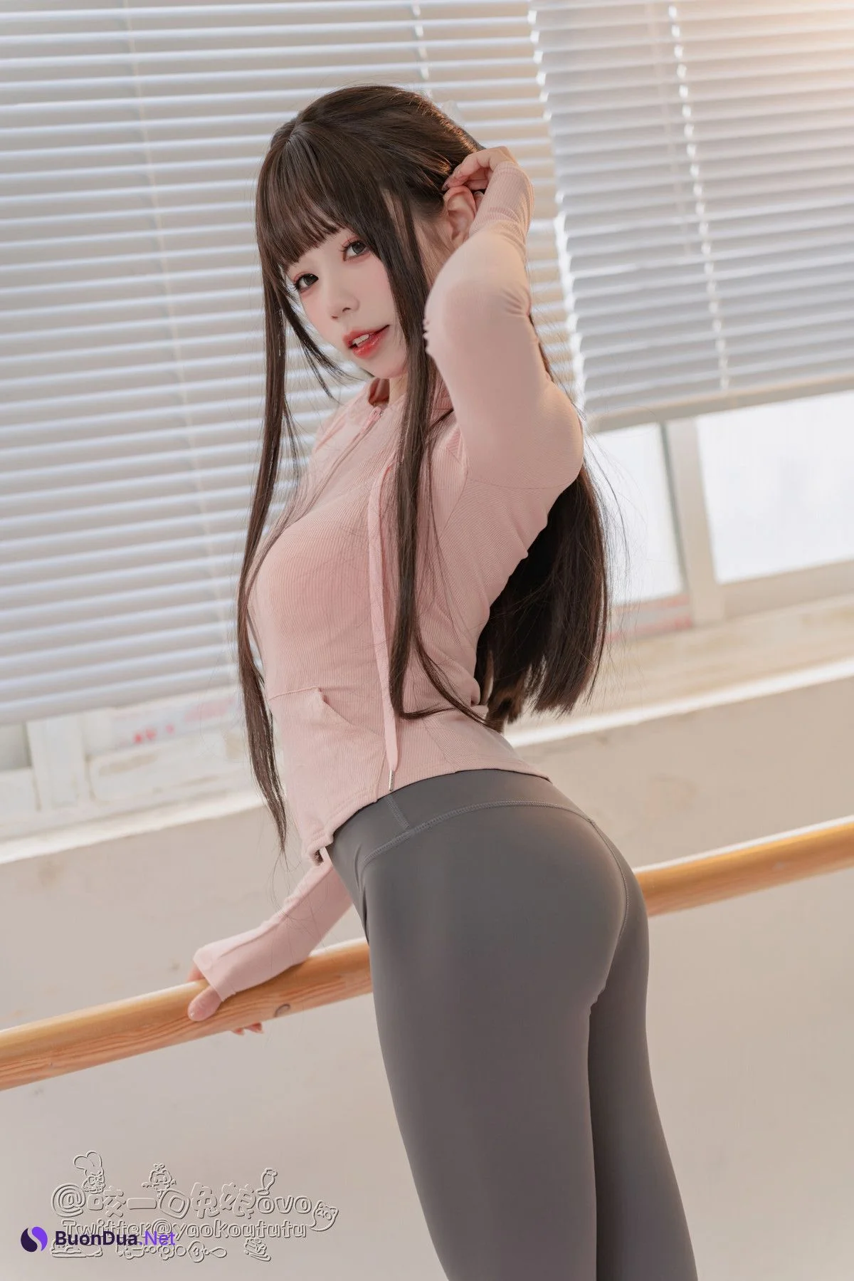 Cosplay 黏黏团子兔 兔娘瑜伽私教课 - Photo 7