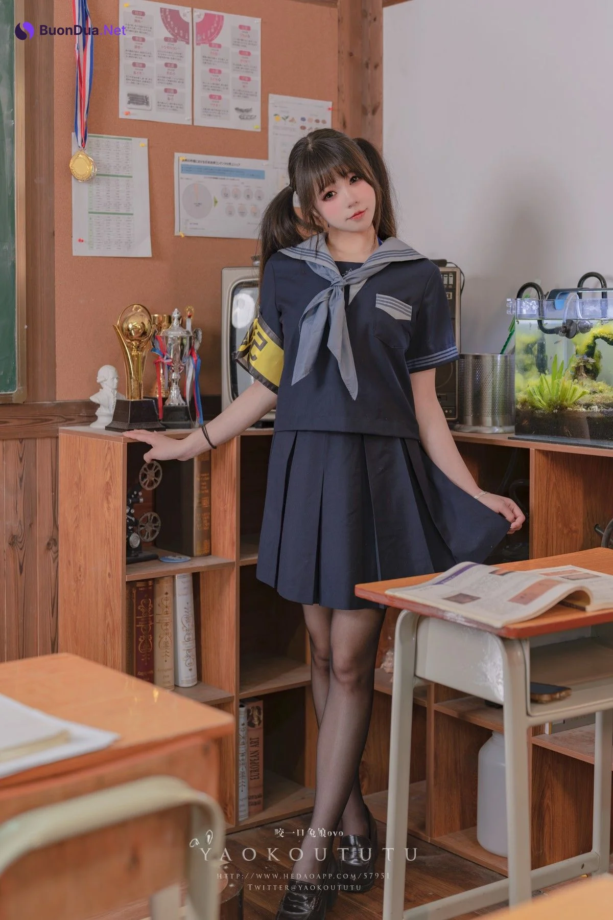 Cosplay 黏黏团子兔 六月订阅『学生会长竞选中』脸红的思春期 - Photo 2