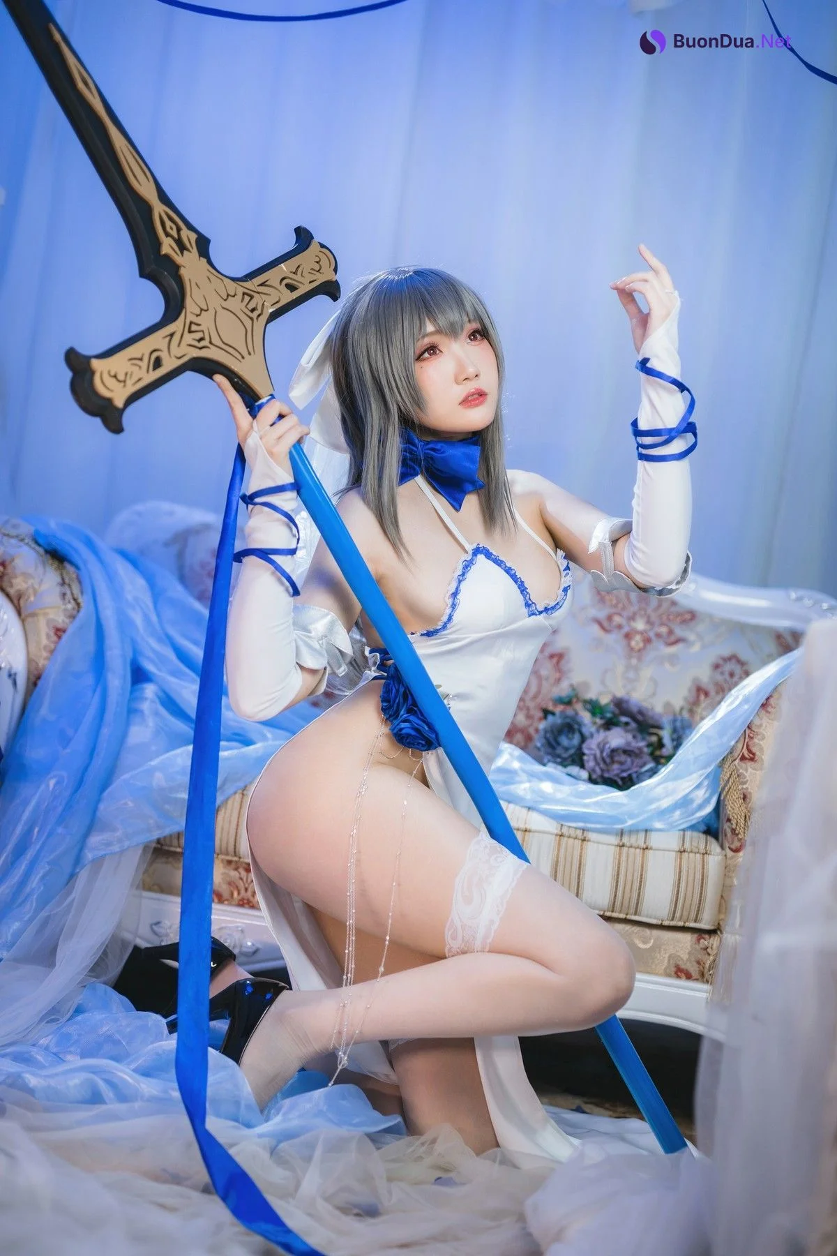 瓜希酱 Cosplay 路易九世礼服 - Photo 18