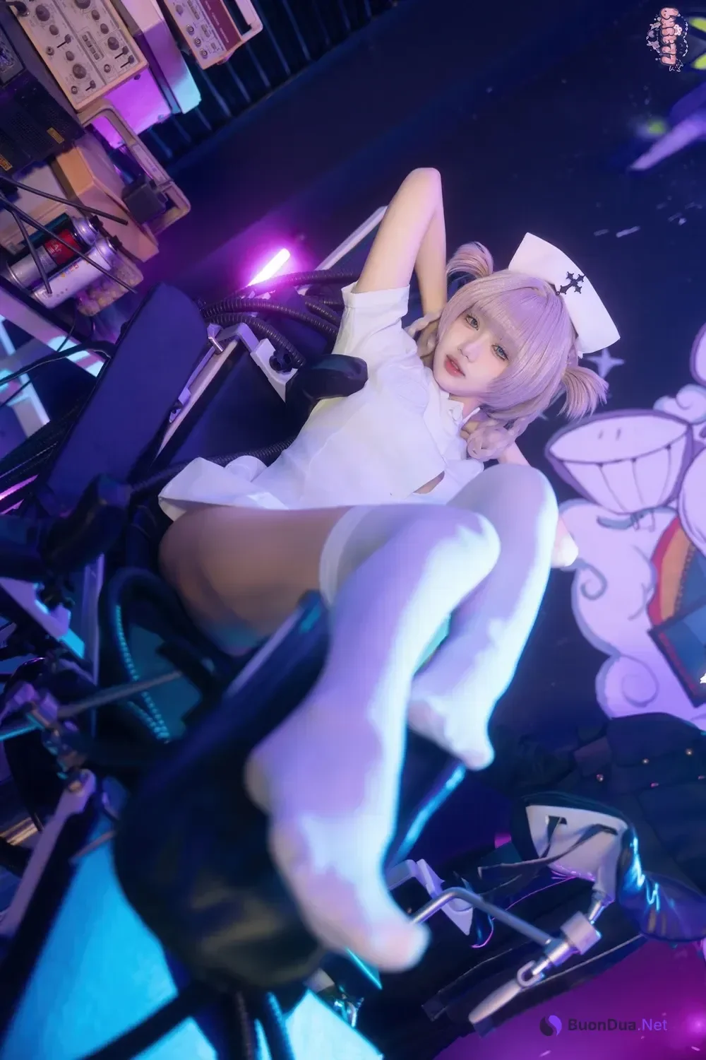 Cosplay 柒柒要乖哦 – 彻夜之歌 护士服小荠 - Photo 3
