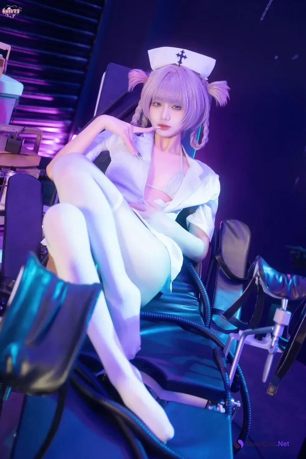 Cosplay 柒柒要乖哦 – 彻夜之歌 护士服小荠 - Photo 7