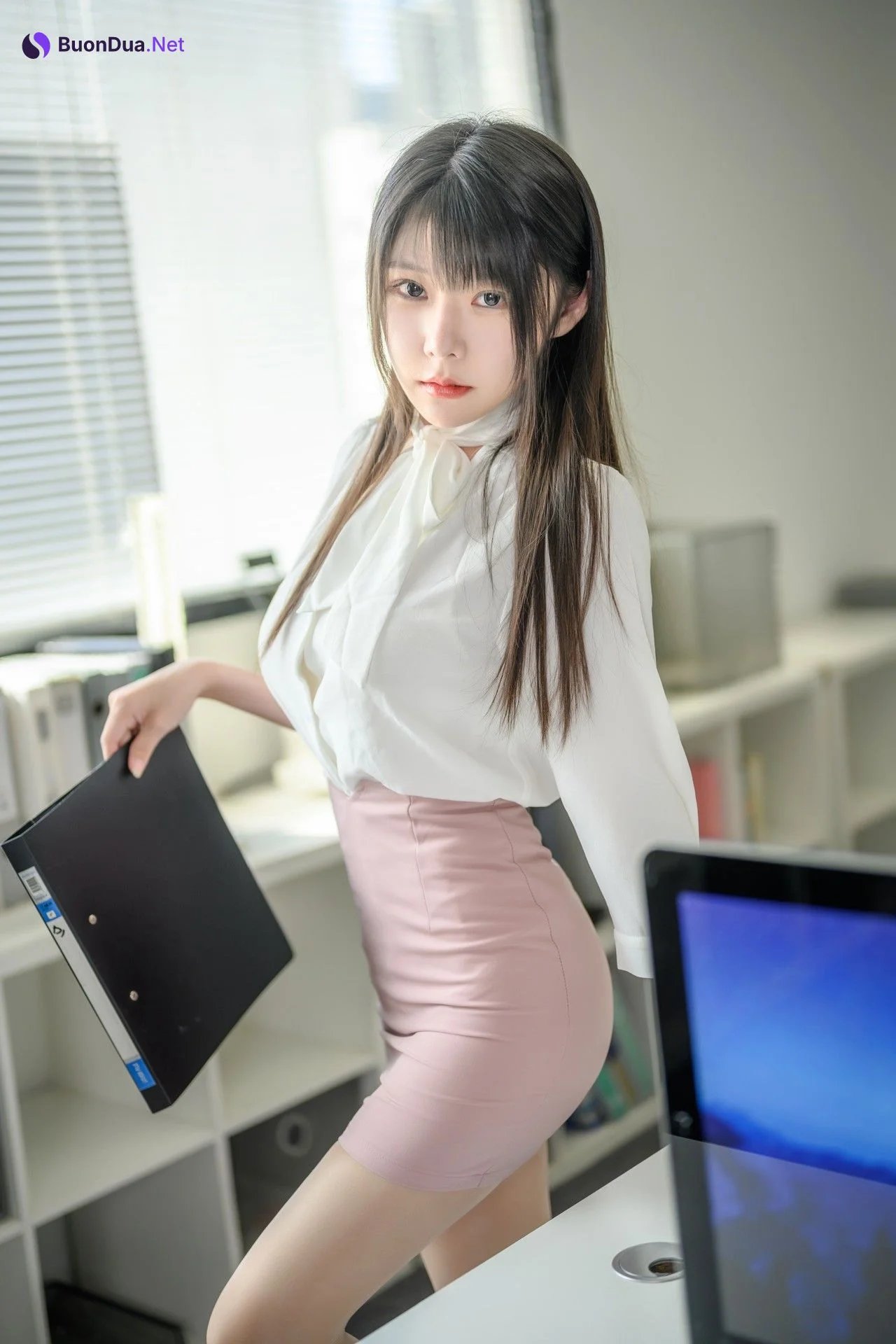 Cosplay 香草喵露露 忙露的职场 粉白裙子 - Photo 2