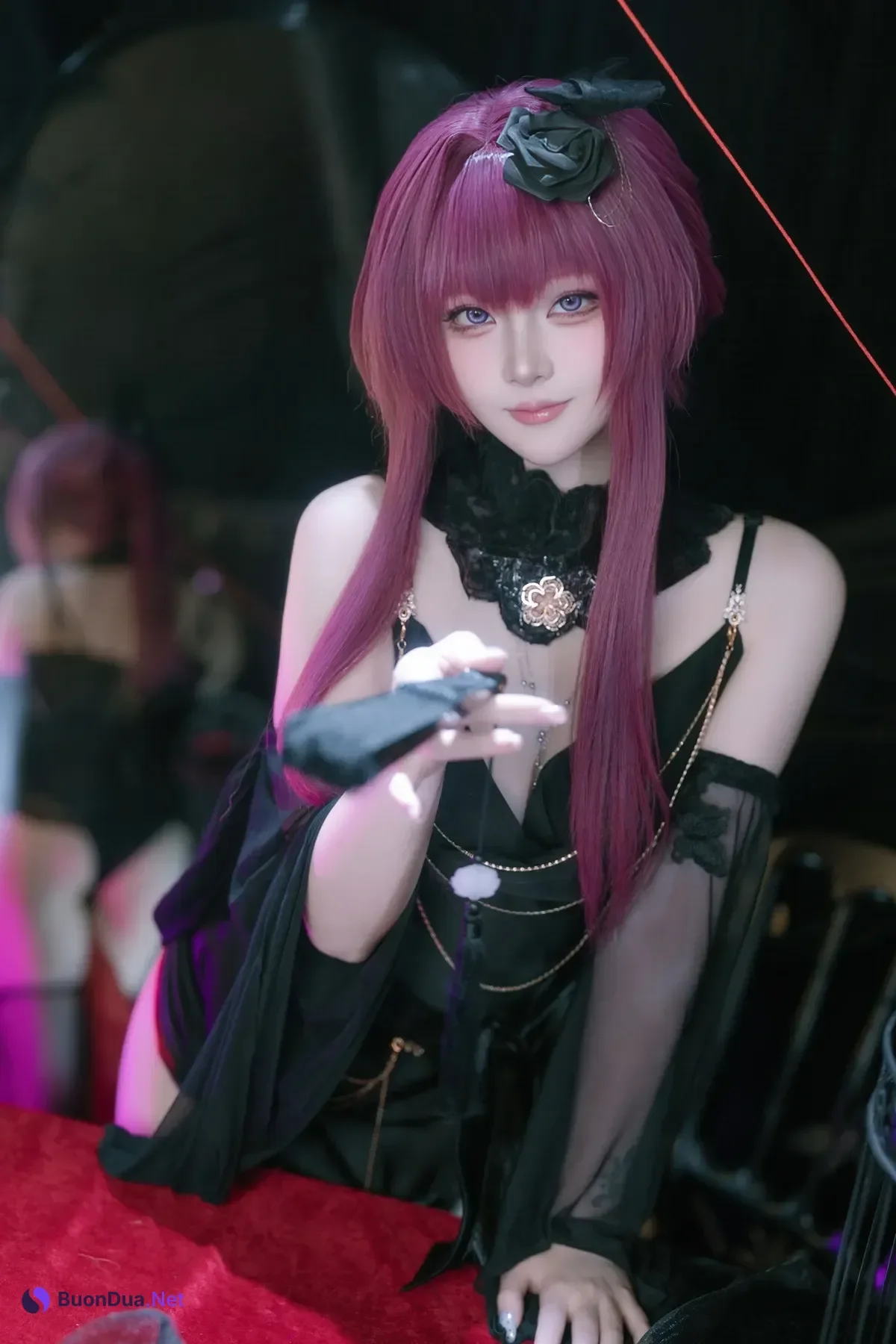 Cosplay 屿鱼 – 崩坏 星穹铁道 卡芙卡 缚月之夜 - Photo 5