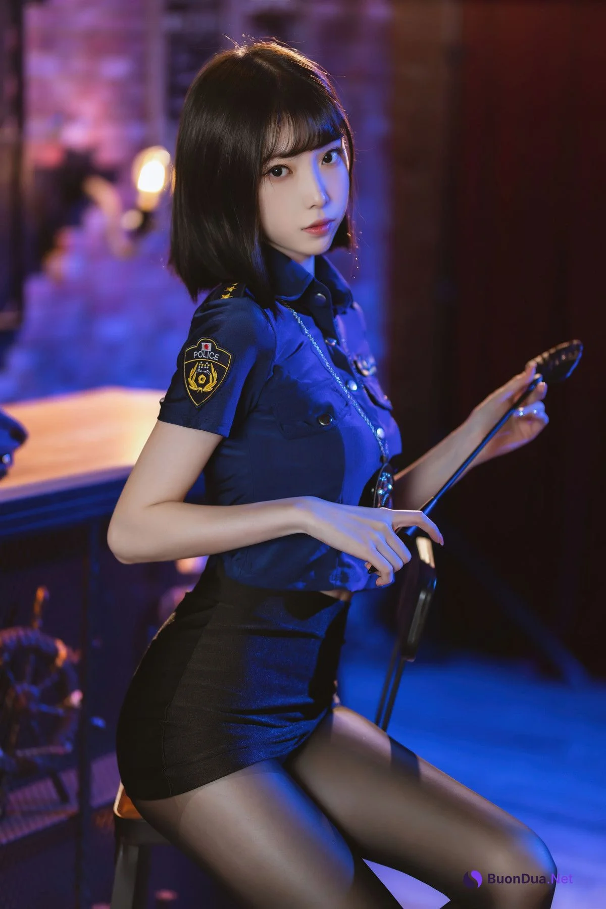 Cosplay 许岚 黑丝制服 - Photo 13