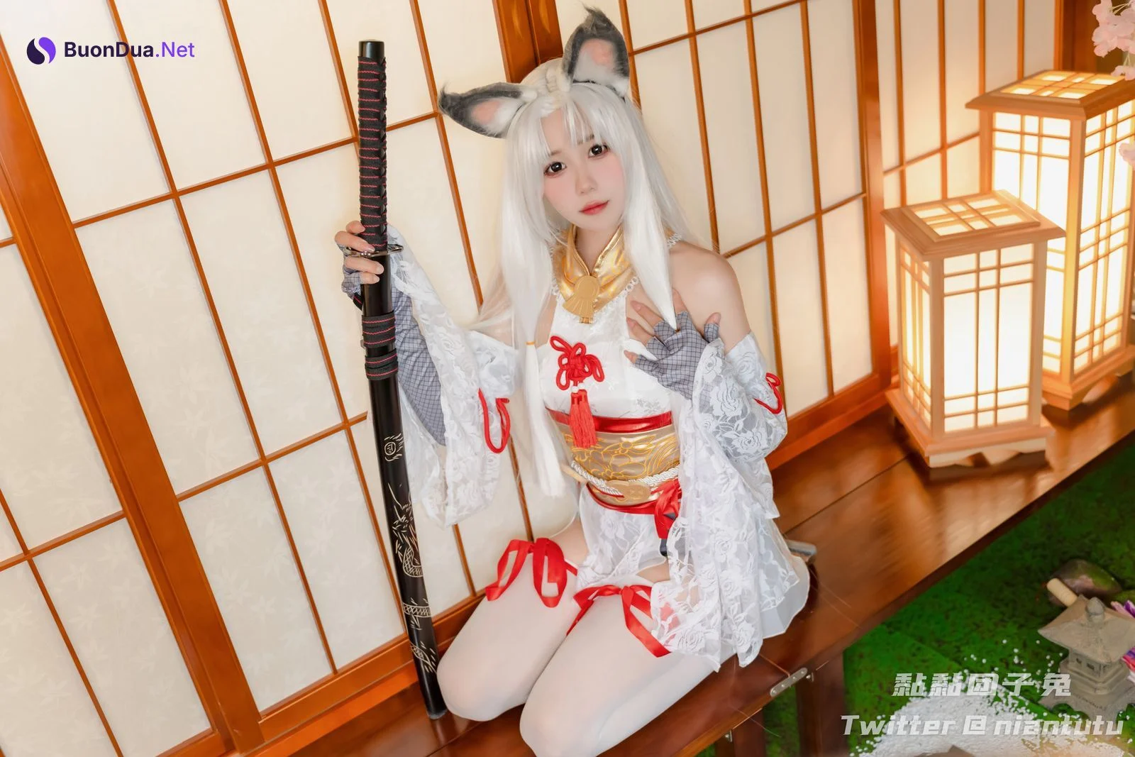 Cosplay 黏黏团子兔 白丝胡桃 - Photo 9