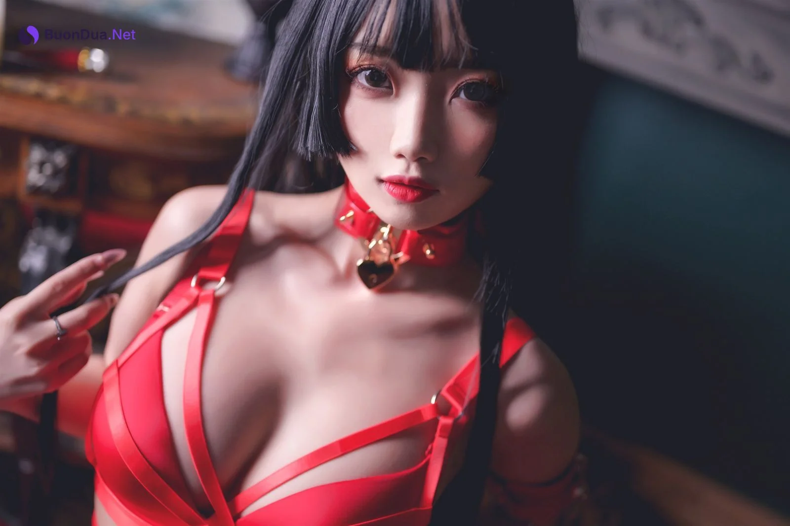 鬼畜瑶在不在 Cosplay 红色束缚 - Photo 16