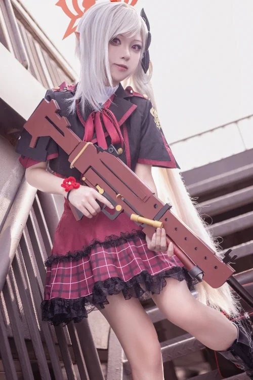 Cosplay 矢量鱼 – 睦