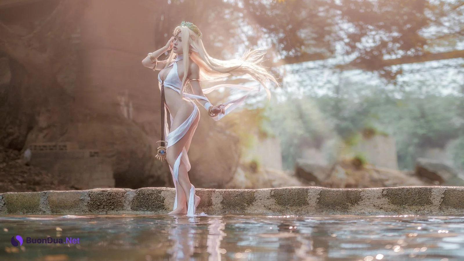 Cosplay 一笑芳香沁 黑兽白精灵 - Photo 12