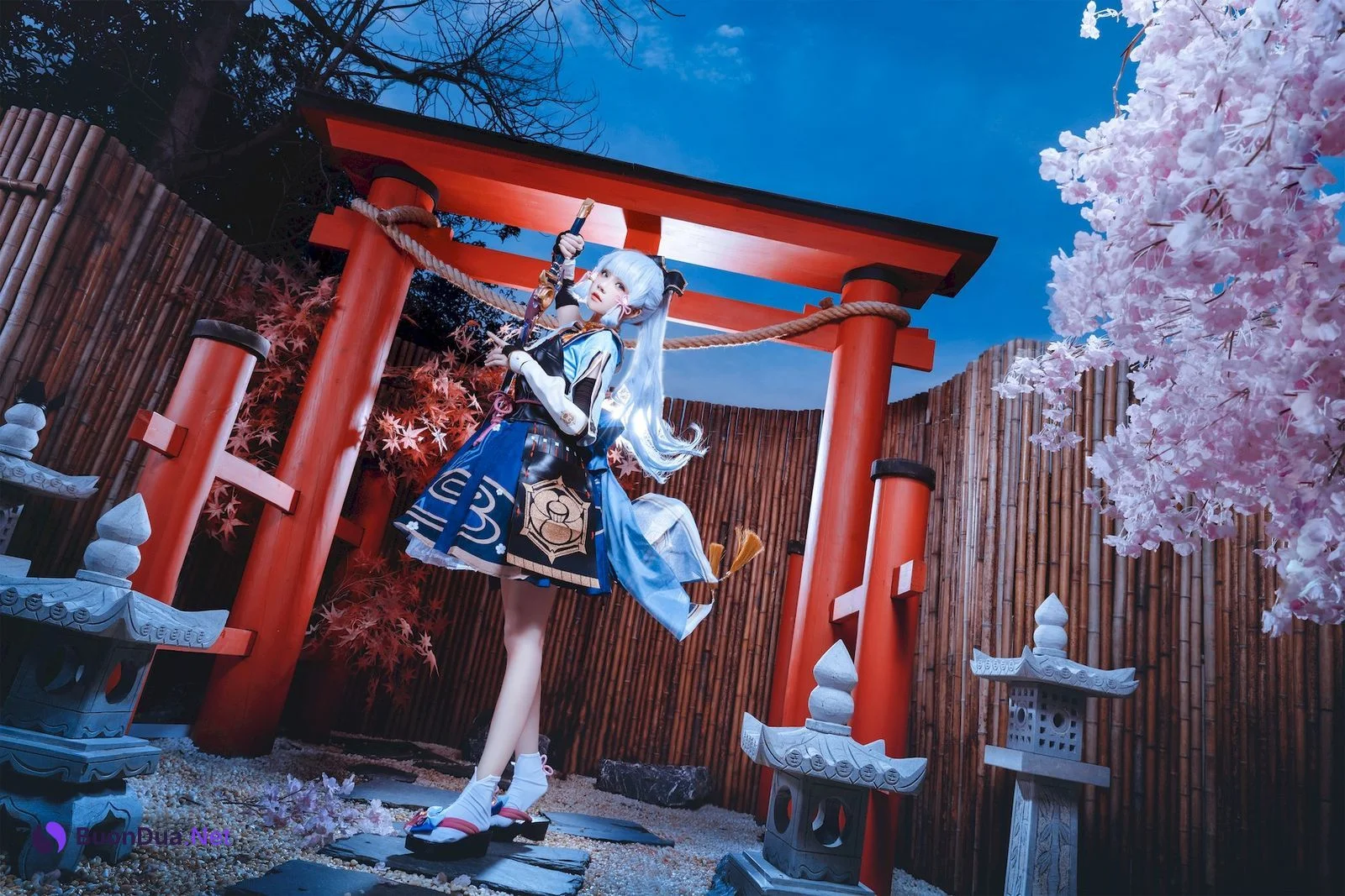 Cosplay 桜桃喵 神里绫华 Ayaka Kamisato - Photo 2
