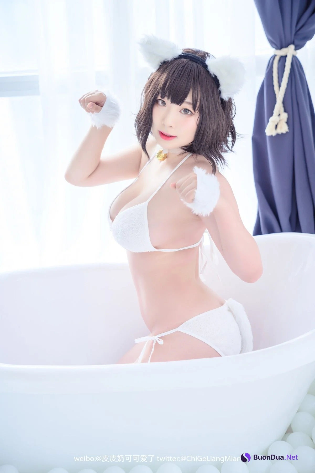 Cosplay 皮皮奶可可爱了啦 白猫 - Photo 14