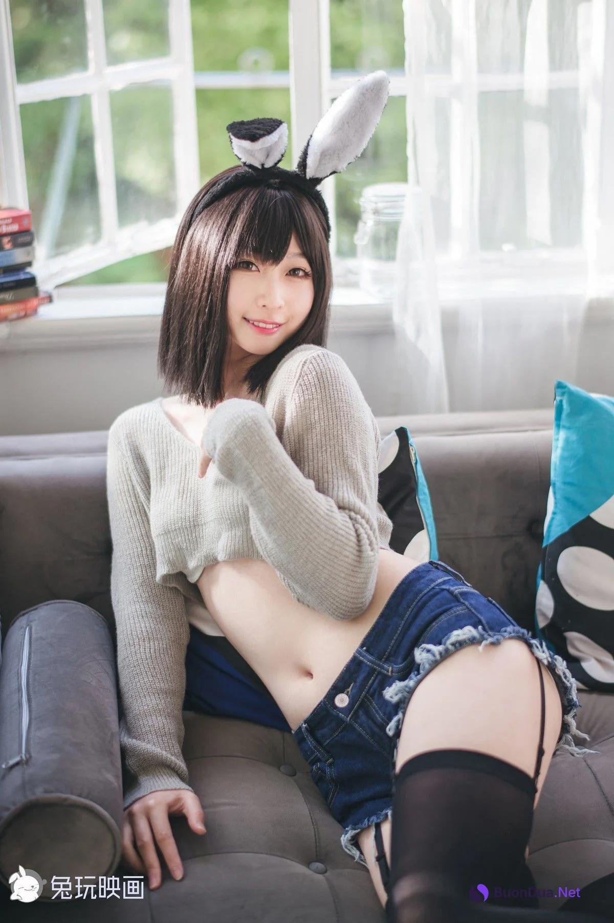 Cosplay 兔玩映画 毛衣热裤 - Photo 2
