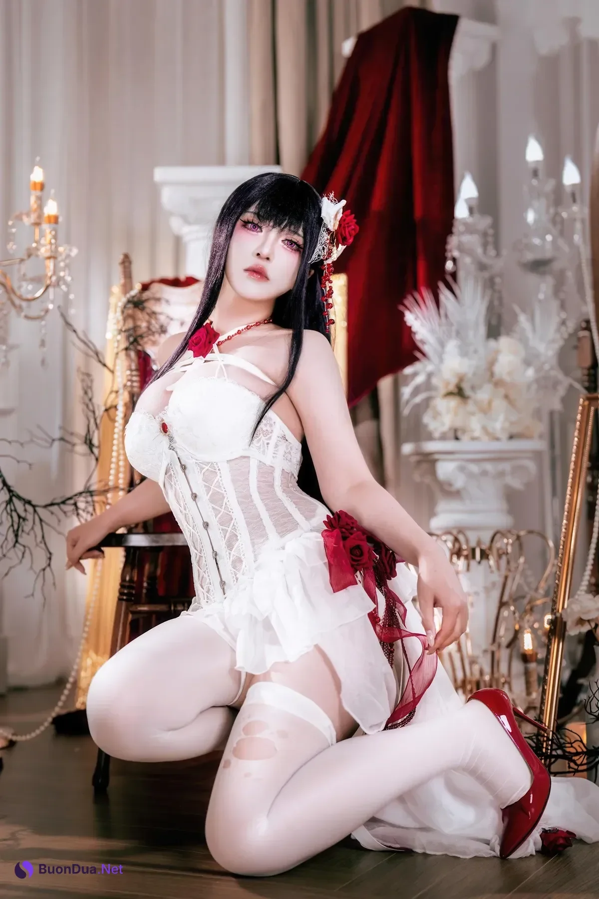 Cosplay 半半子Banbanko – Nikke胜利女神 米哈拉 羁绊锁链 - Photo 2