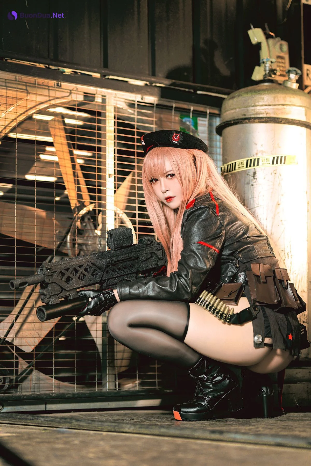 Cosplay 半半子Banbanko NIKKE 拉毗 - Photo 17