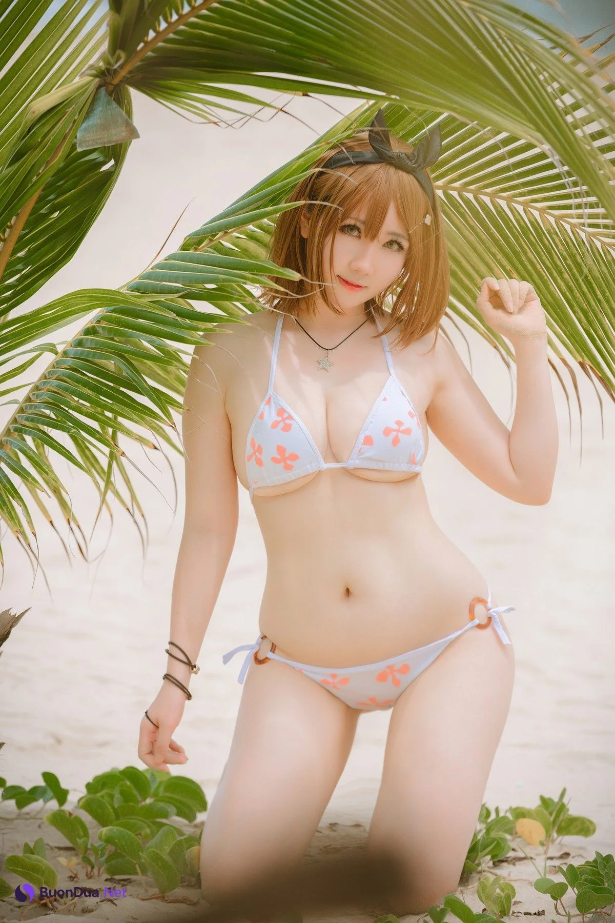 是本末末 Cosplay 莱莎泳装 - Photo 11