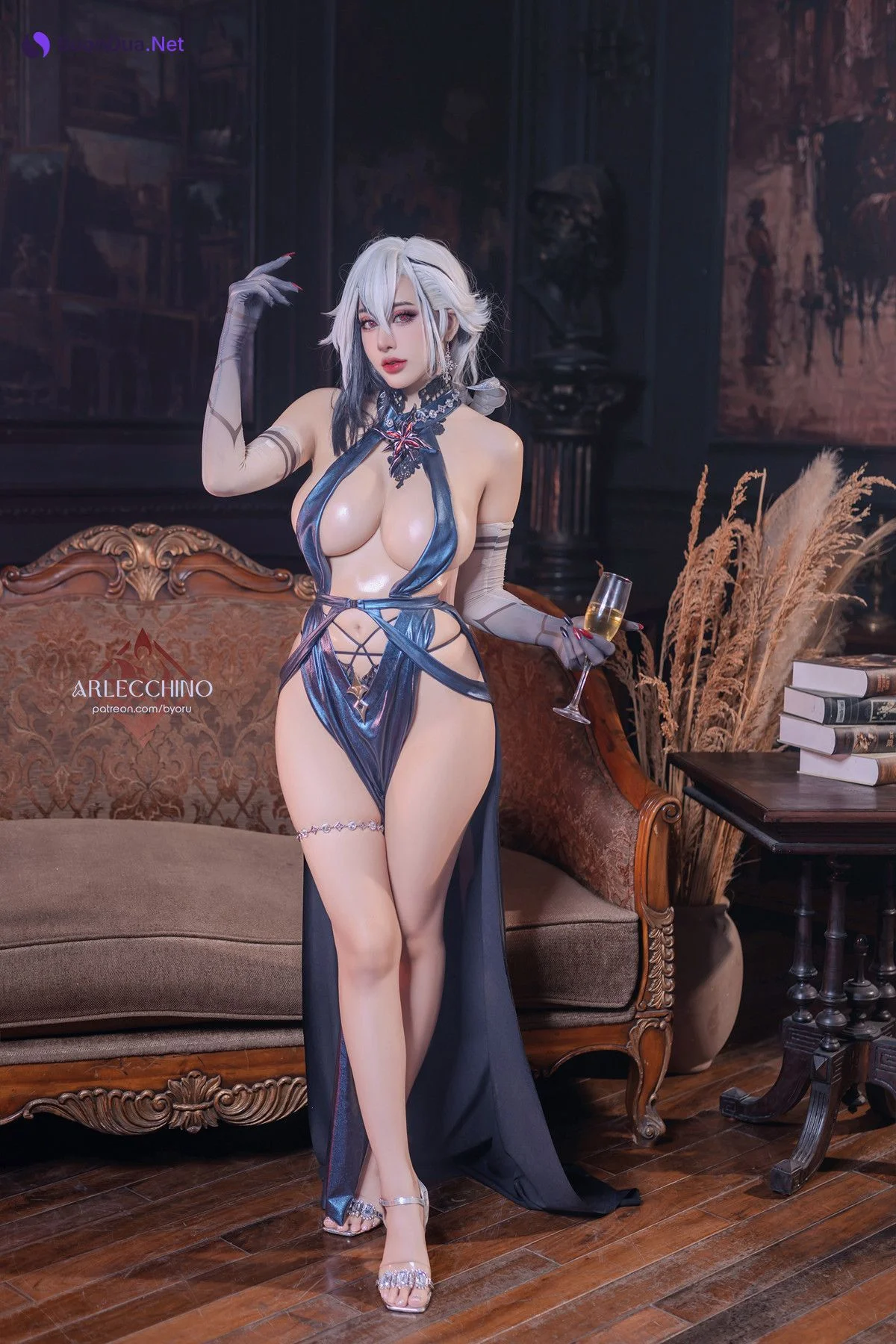 Cosplay 日本性感萝莉Byoru 原神「仆人」阿蕾奇诺 - รูปภาพ 10