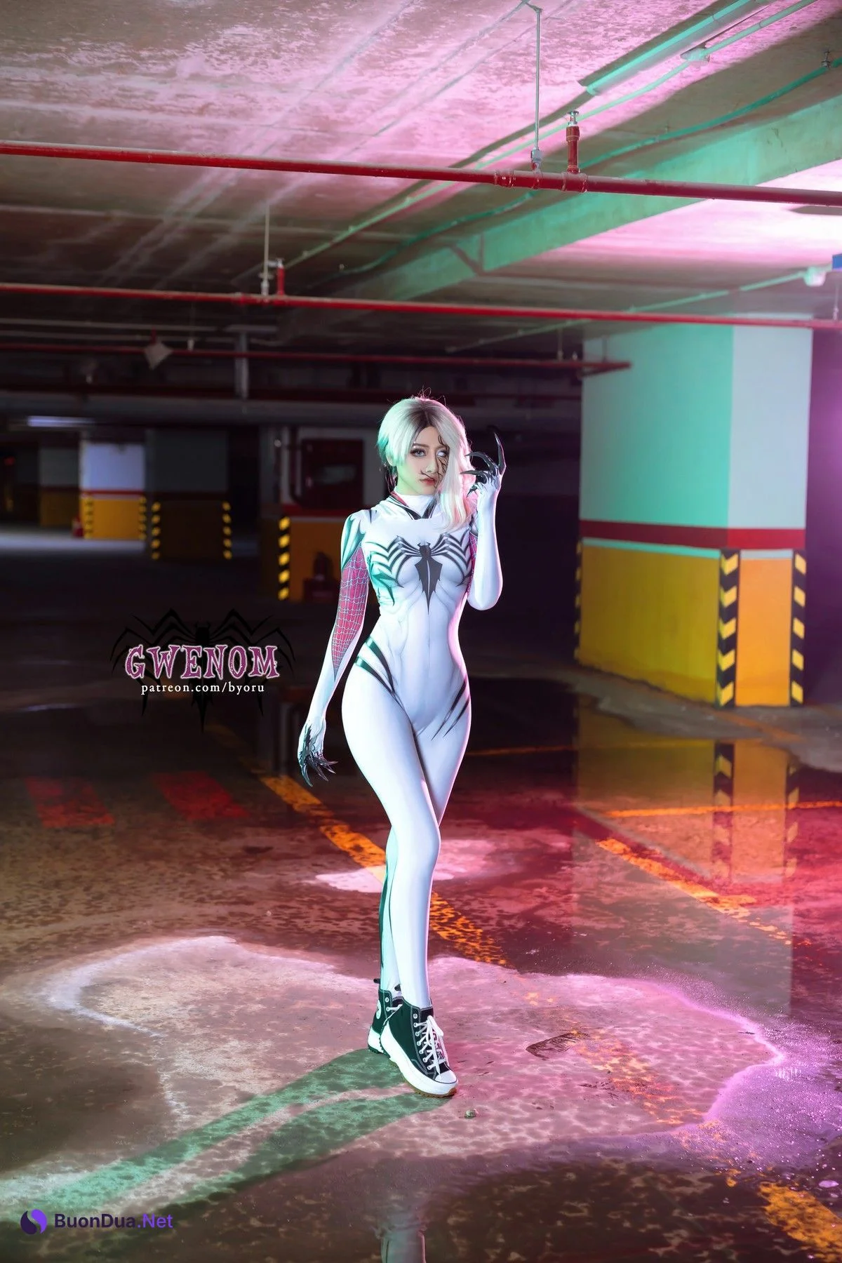 Cosplay 日本性感萝莉Byoru Anti Gwenom - Photo 18