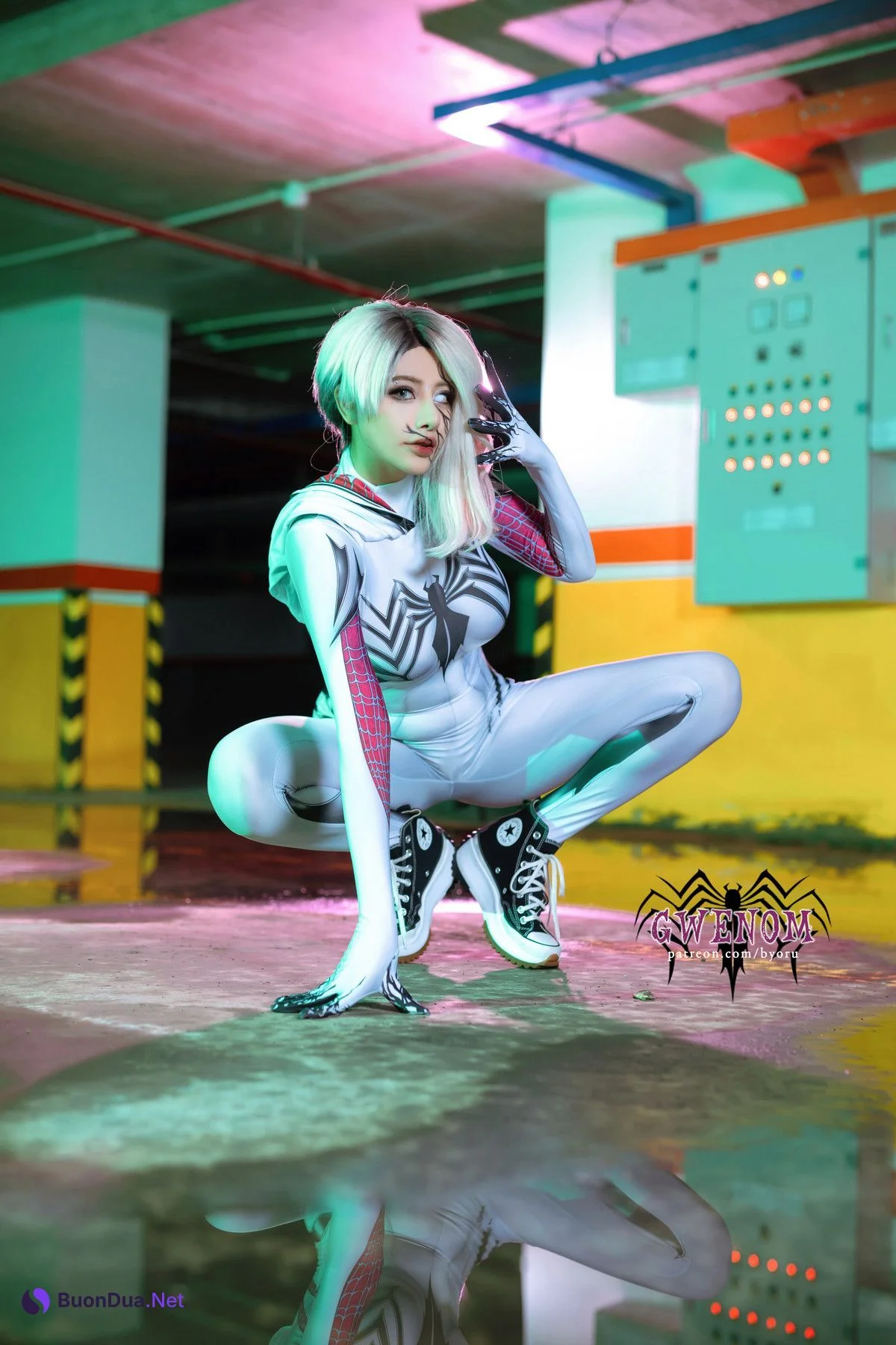 Cosplay 日本性感萝莉Byoru Anti Gwenom - Photo 2