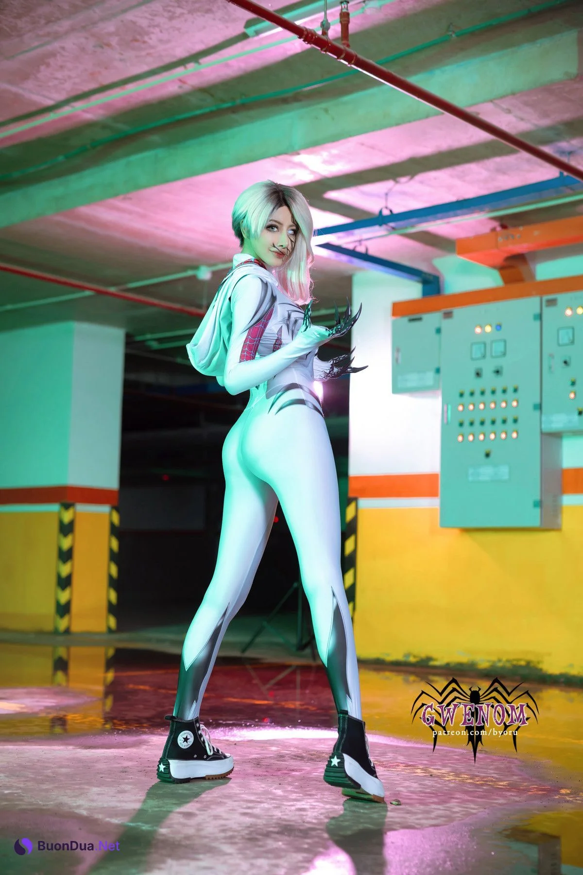 Cosplay 日本性感萝莉Byoru Anti Gwenom - Photo 5