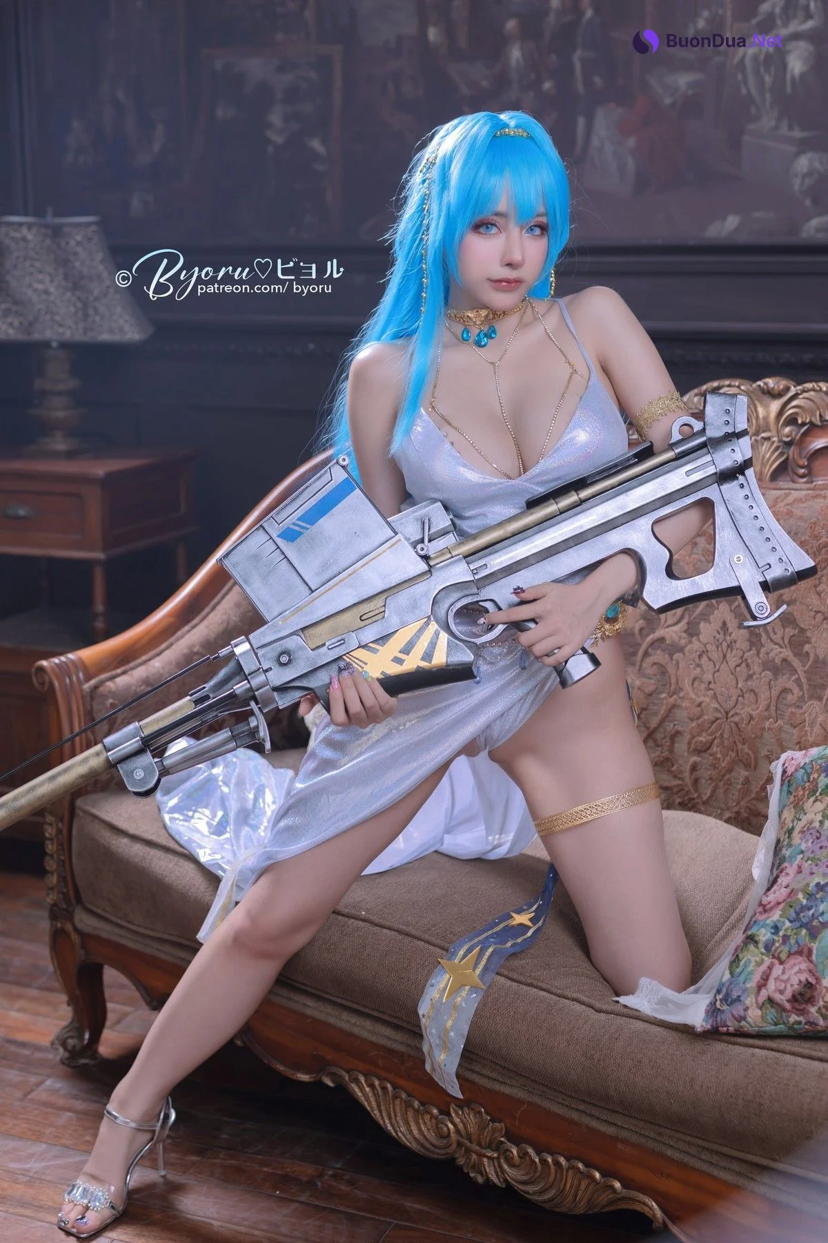 Cosplay 萝莉Byoru Helm NIKKE - 사진 4