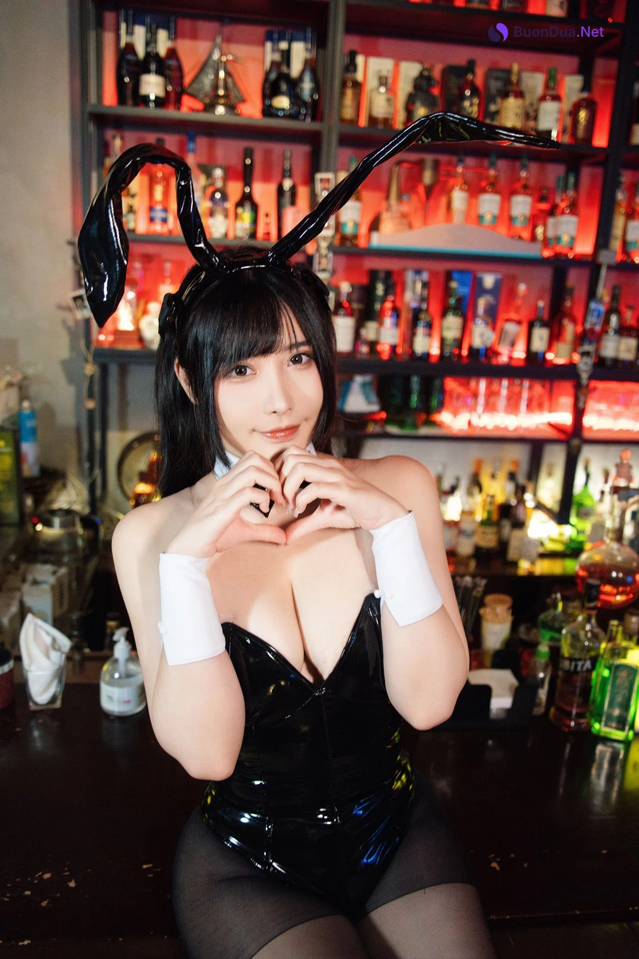 Cosplay 糖果果candy – 黑胶兔兔2 Set.01 - Photo 2
