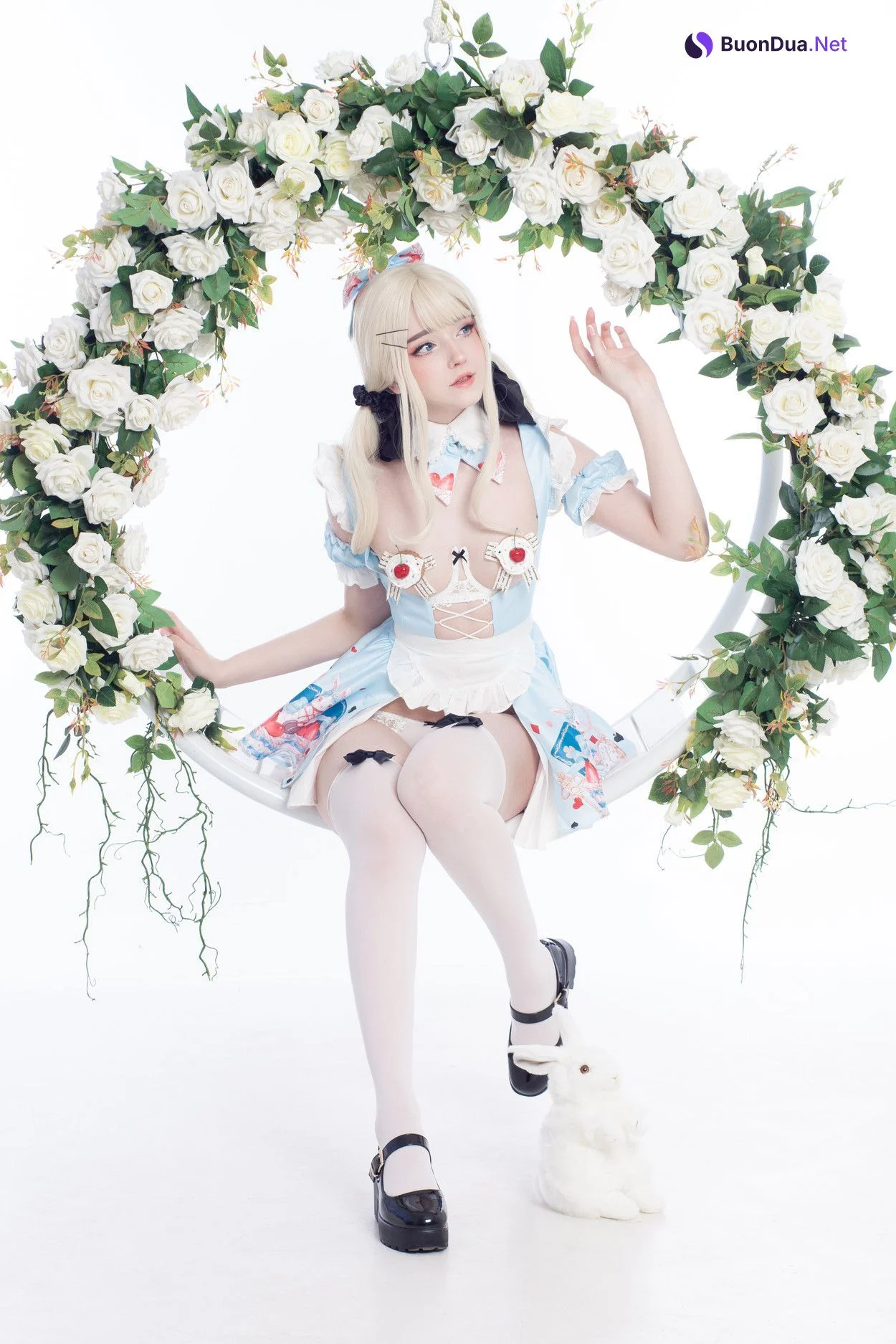 Cosplay Candy_Ball Alice in Easterland - Photo 4