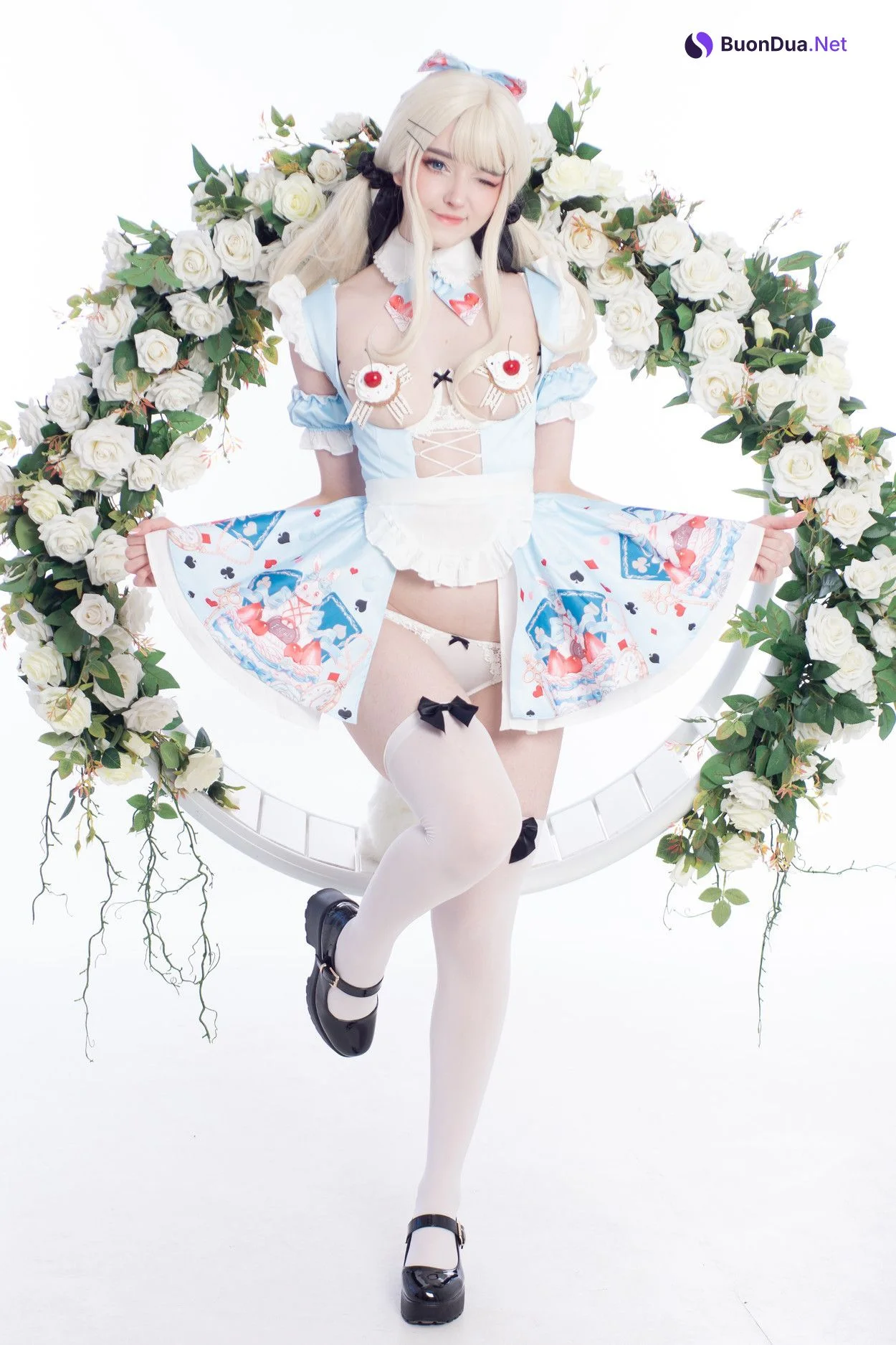 Cosplay Candy_Ball Alice in Easterland - Photo 9