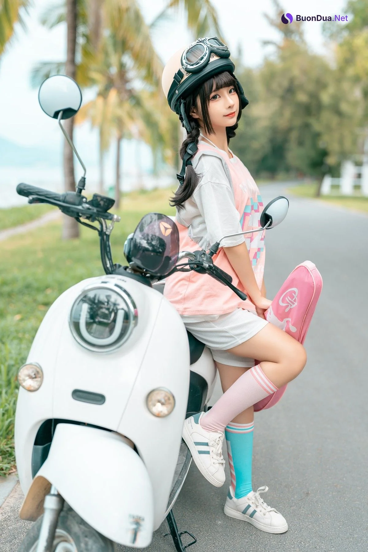 Cosplay 蠢沫沫 Chunmomo Electric Car Set.02 - Photo 4