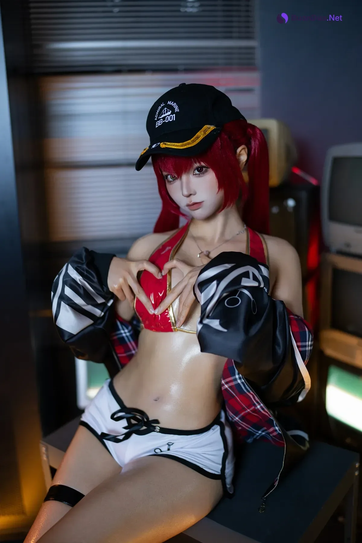 Cosplay 蠢沫沫Chunmomo – 《船长》 Set.01 - Photo 8