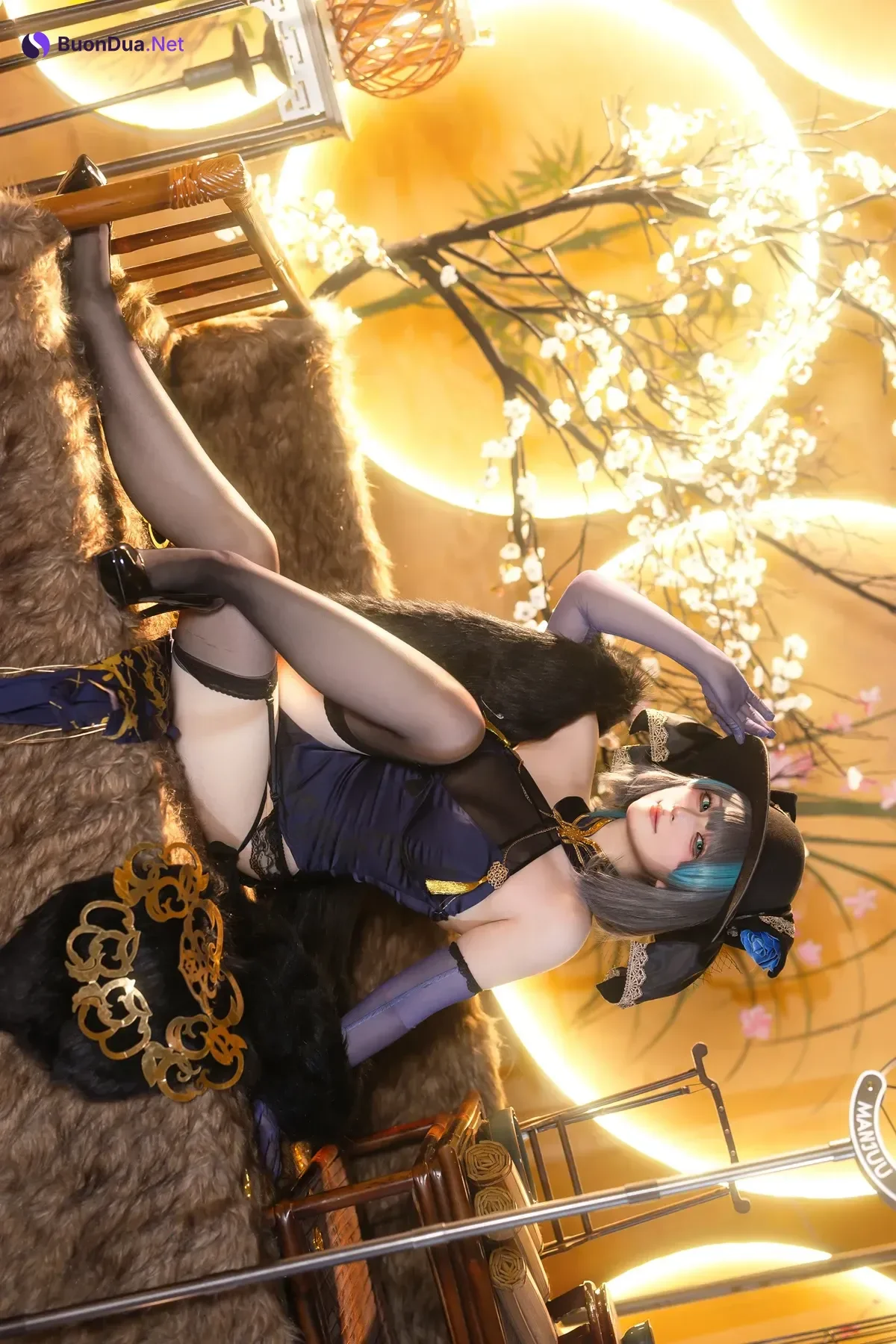 Cosplay 屿鱼 – 金装猫猫头 - Photo 11