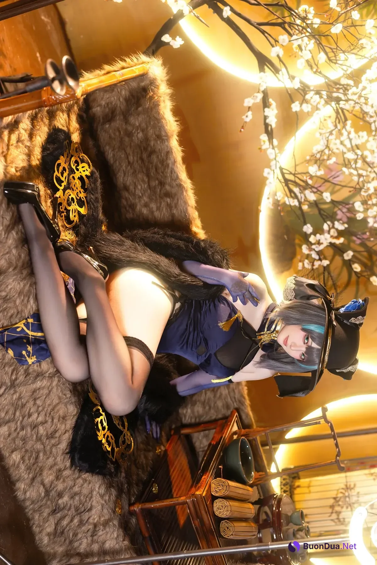 Cosplay 屿鱼 – 金装猫猫头 - Photo 13