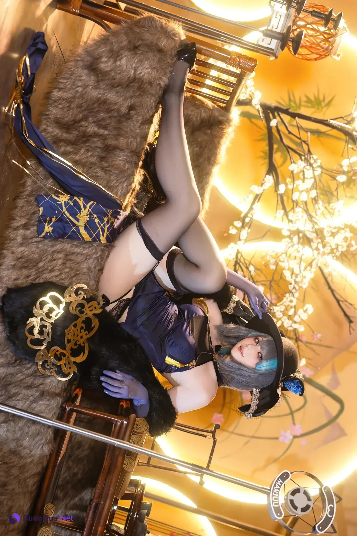 Cosplay 屿鱼 – 金装猫猫头 - Photo 9