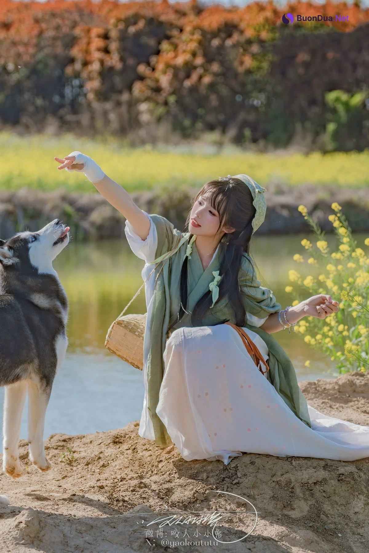 Cosplay 黏黏团子兔 田耕记 - Photo 2