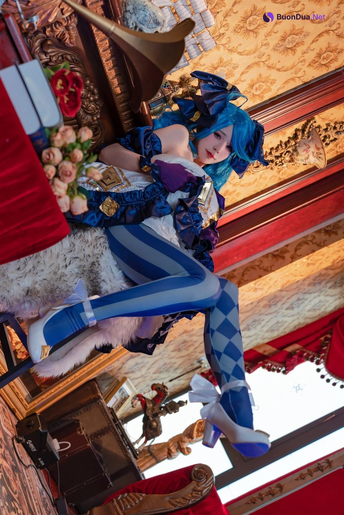 Cosplay 咬一口兔娘 兔兔班车 格温 - Photo 13