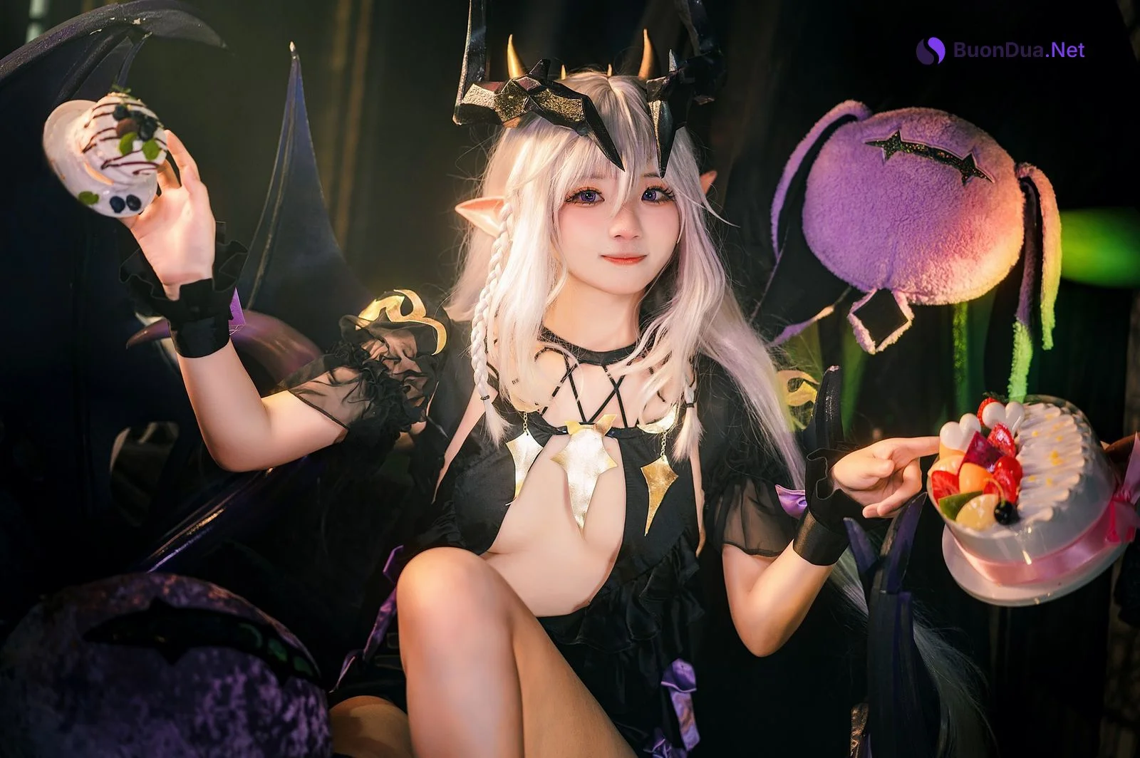 Cosplay 伊喵君 Fafnir 四叶草剧场 法芙娜 - Photo 11