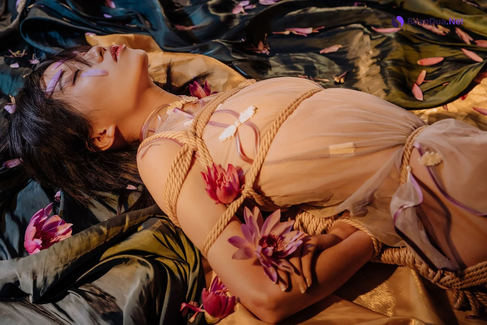 云溪溪 Cosplay 花与绳 Flower and Rope - Photo 17