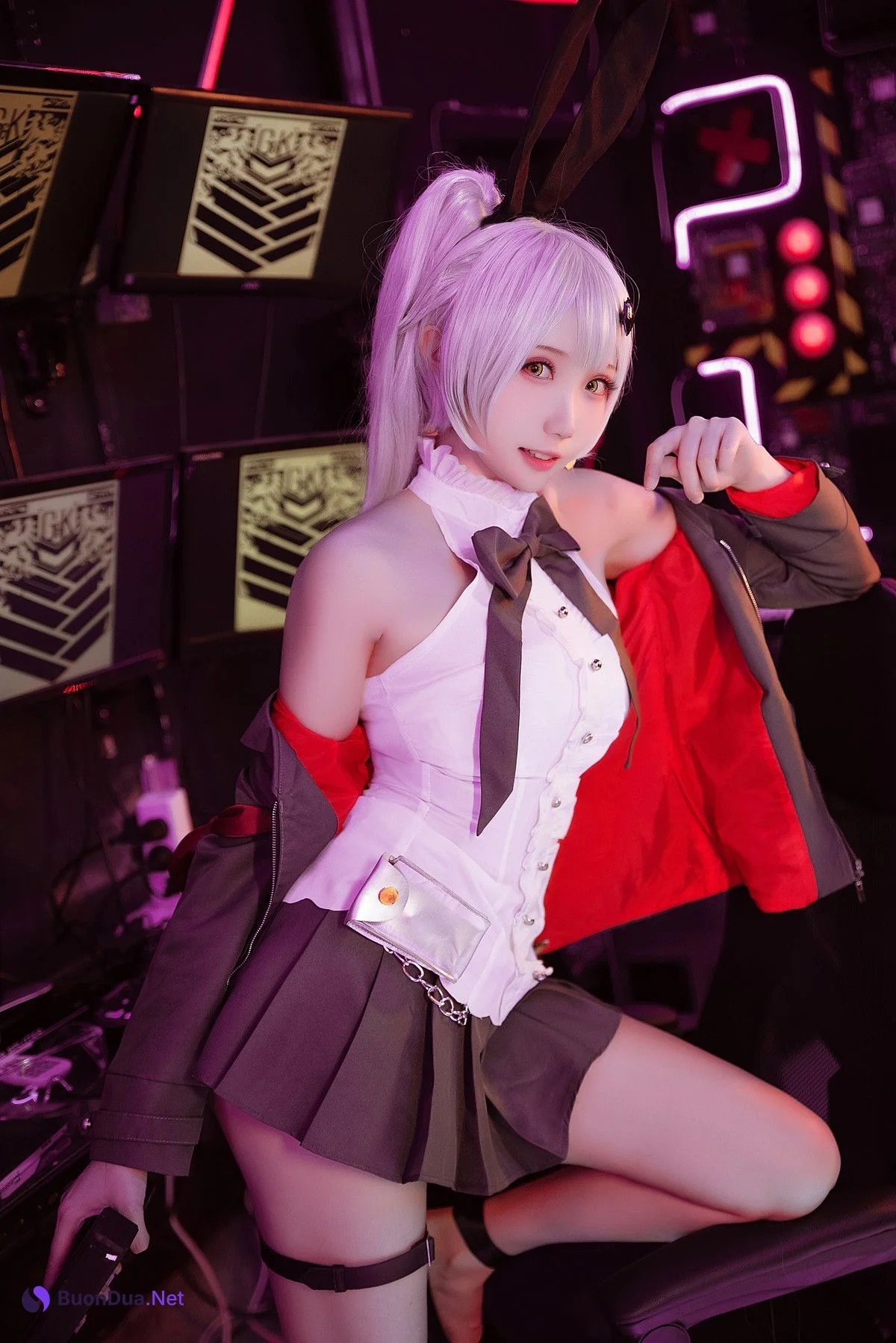 Cosplay 瓜希酱 少女前线 FN-57 Five-seveN - Photo 6